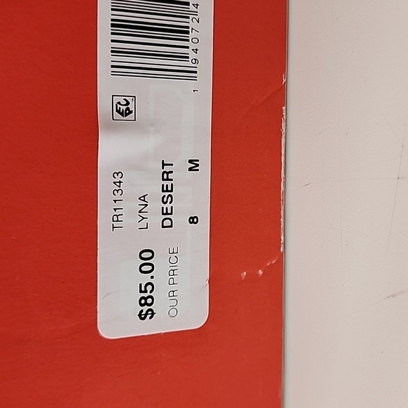 Baretraps Avita Cold-Weather Ankle Booties NIB Size 8 - Picture 4 of 4